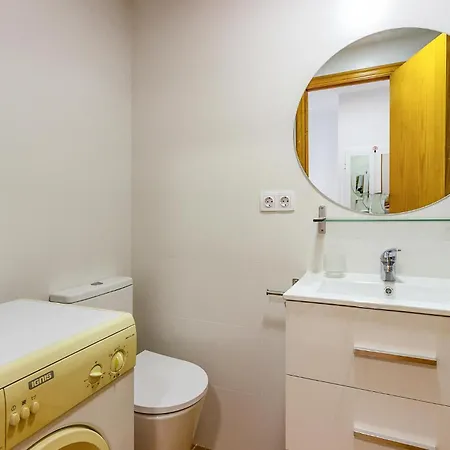 2 Bedroom Awesome In *
