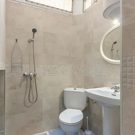 2 Bedroom Awesome In